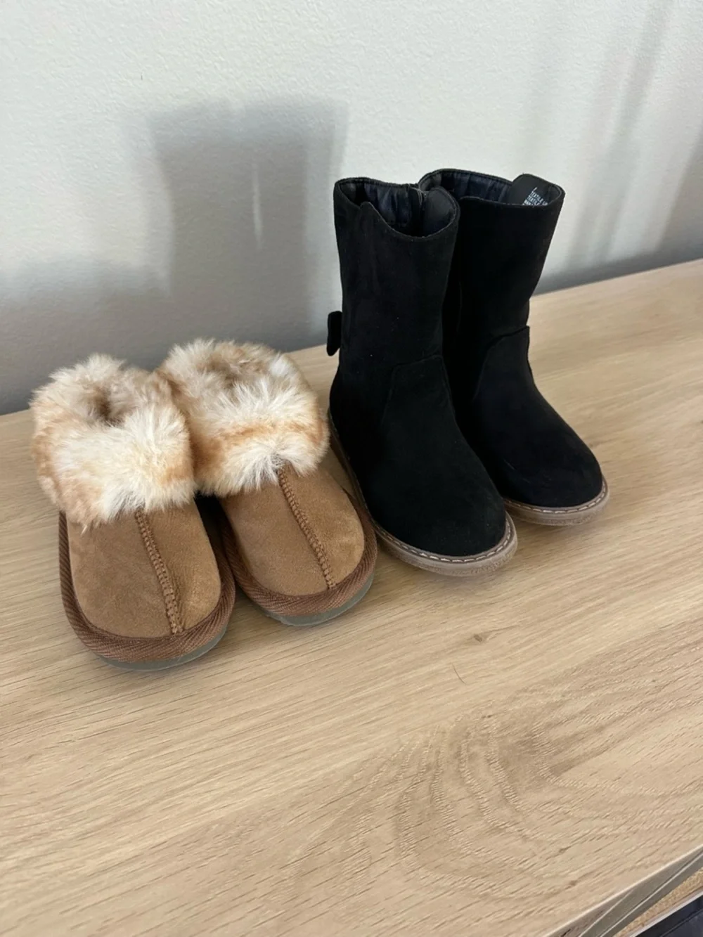 Cat & Jack Black Boots with Bow and Tan Faux-Fur Lined Slippers