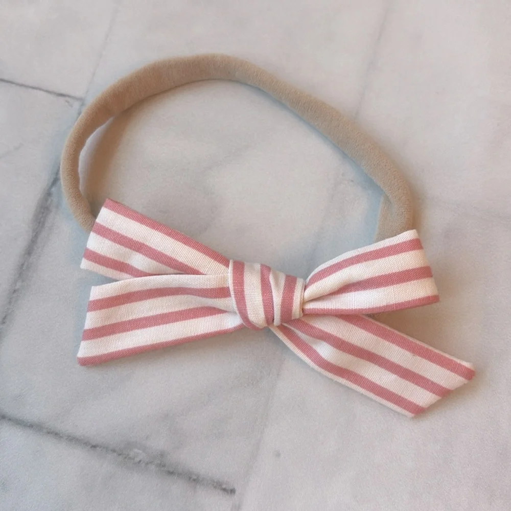 N/A pink felt