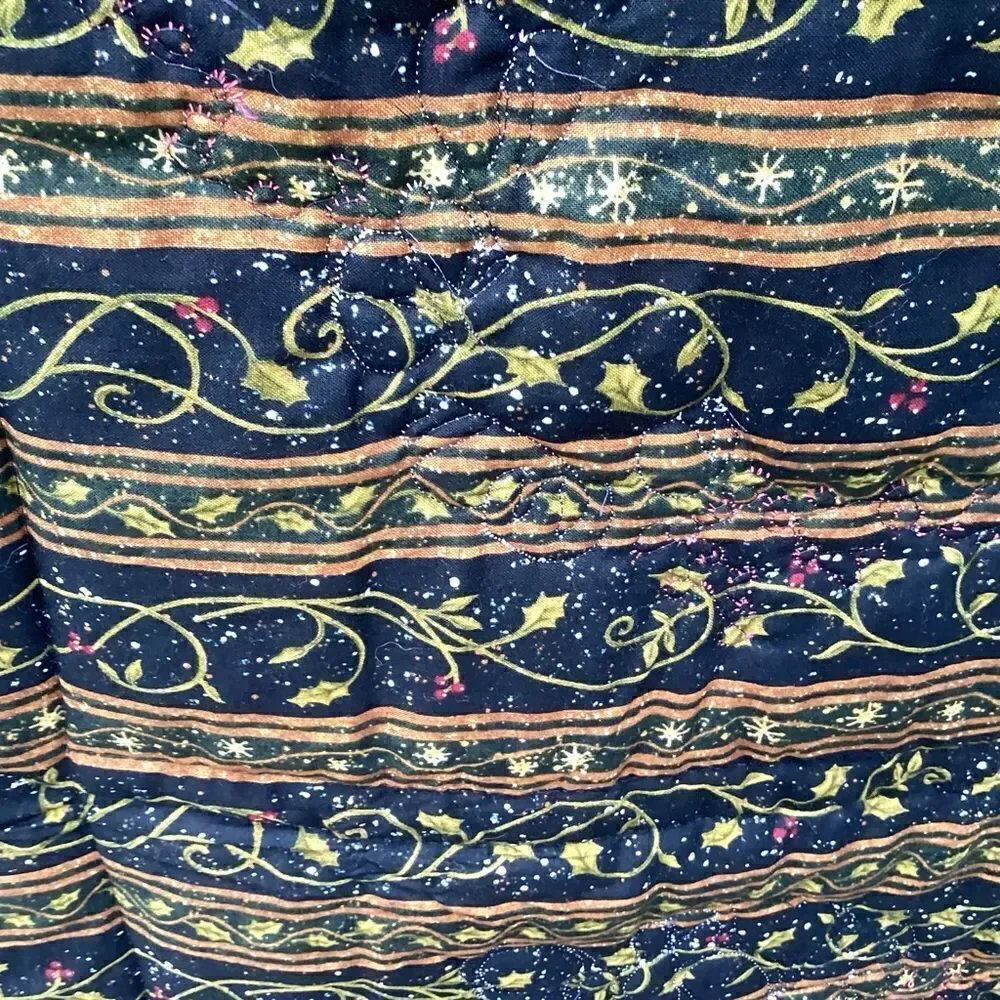 NWT. Hand Crafted from all new 100% cotton fabrics in a smoke free home.