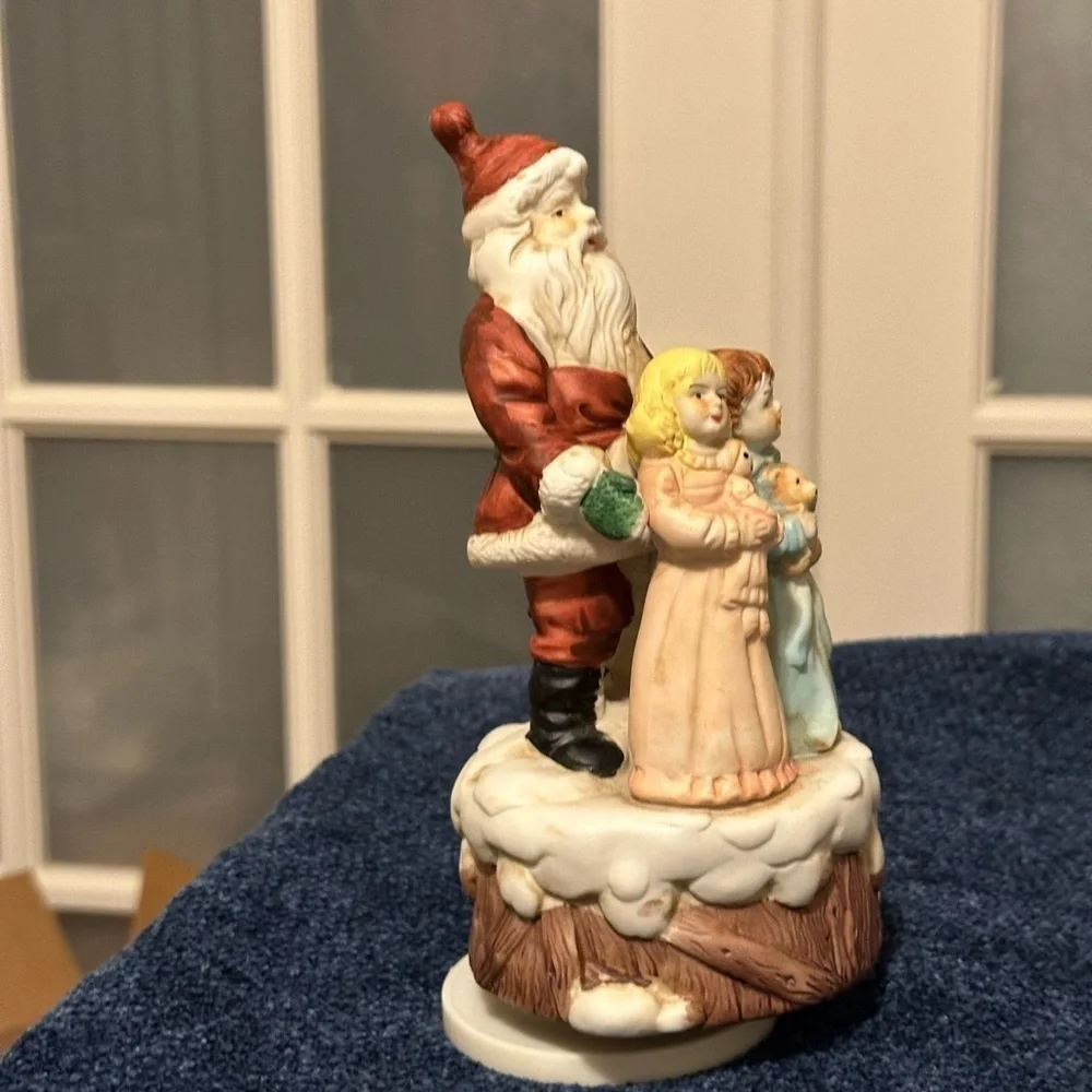 N/A santa musical