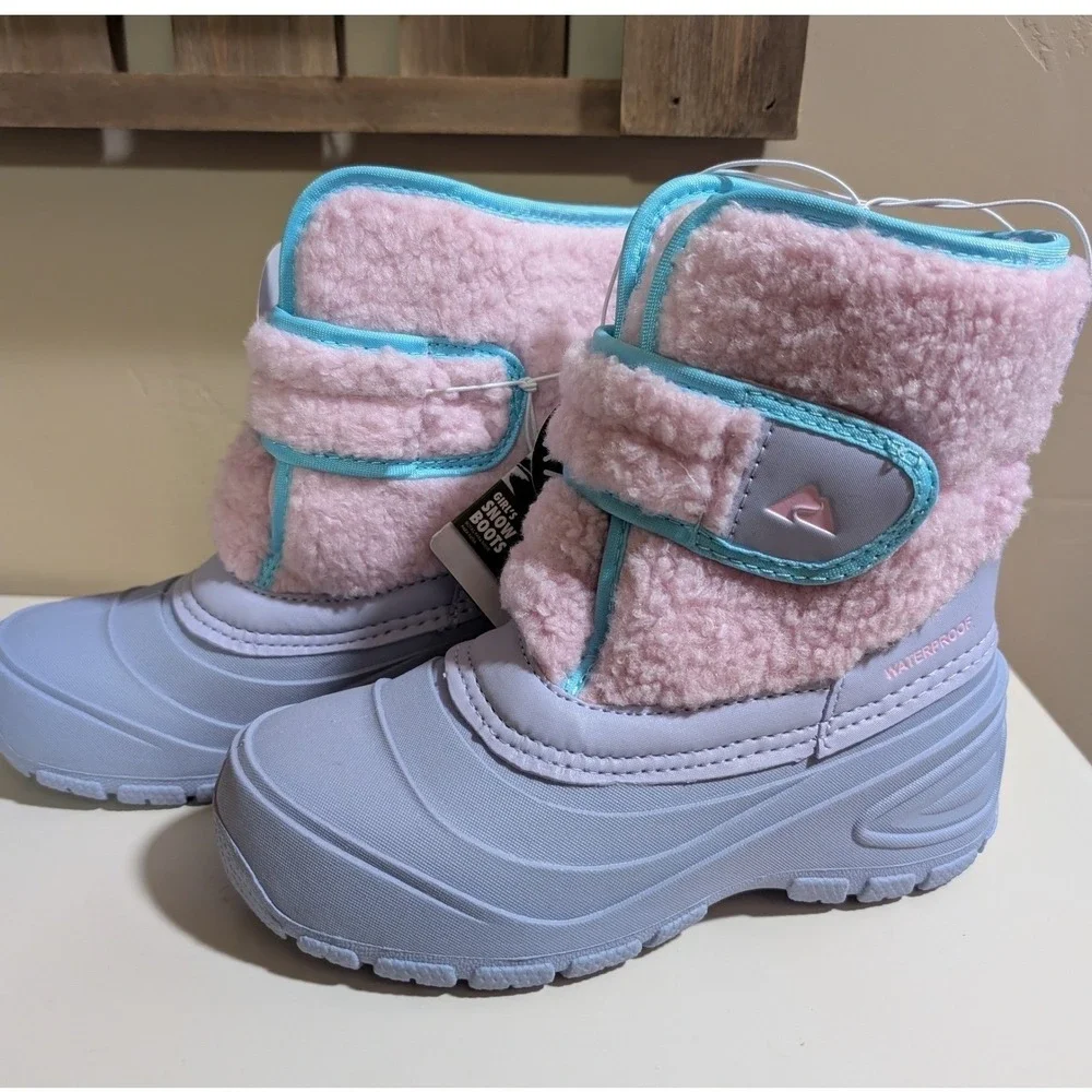 Size 4 Ozark Trail Snow Boots Girls NWT Waterproof -5F Temperature Rated