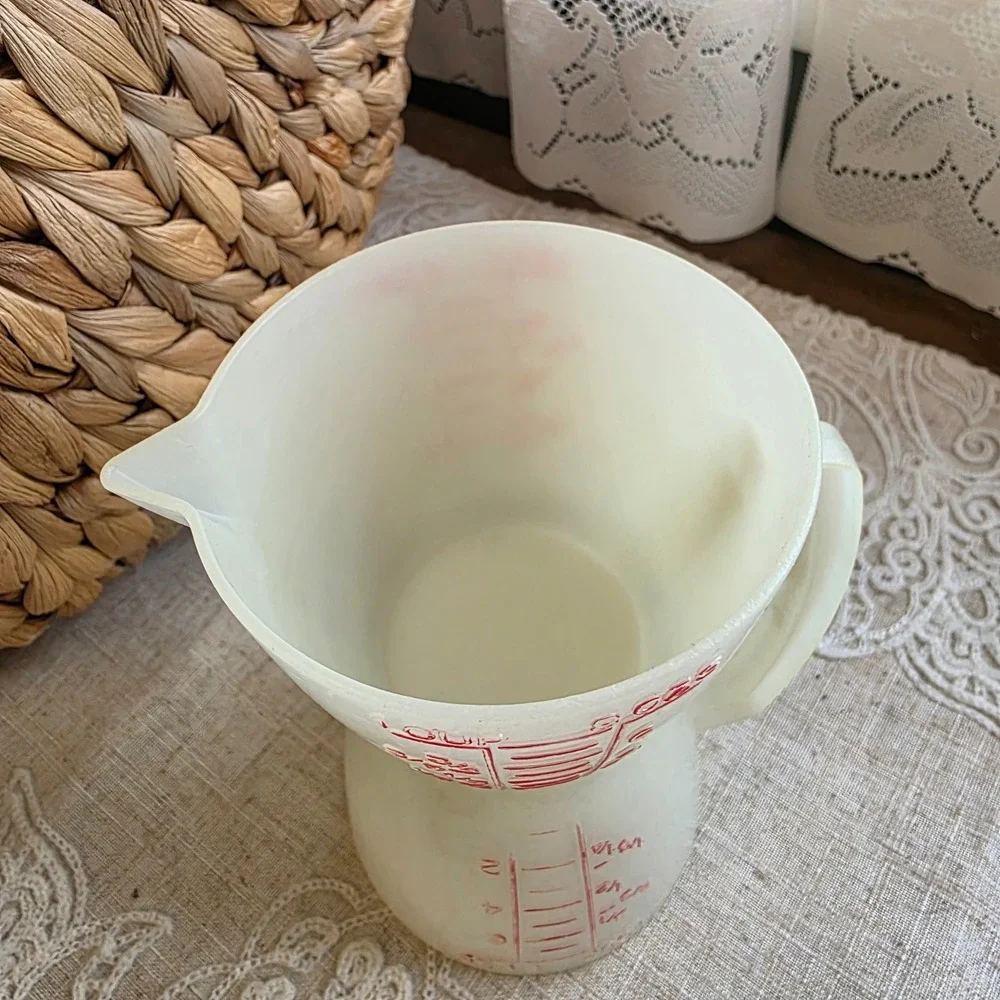 Tupperware vintage plastic