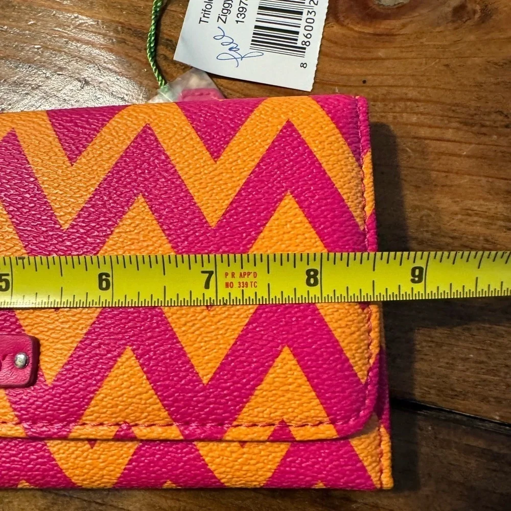 NWT Vera Bradley Ziggy Zags Crossbody Bag Purse & matching tri fold wallet Pink
