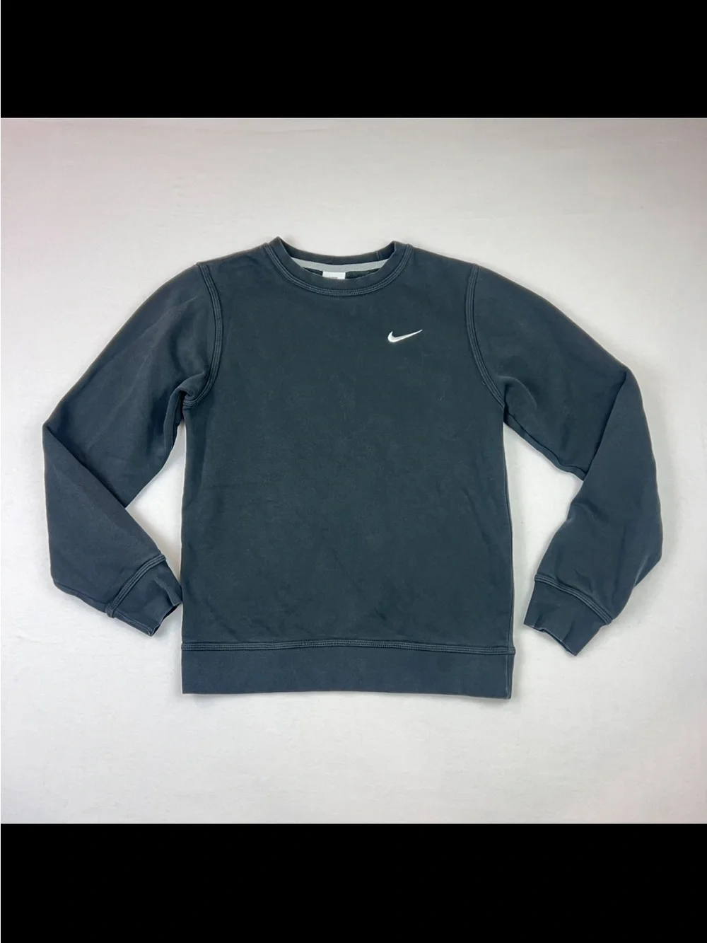 Nike  Club Fleece Crew Sweatshirt Black Long Sleeve White Spell Out Logo Small