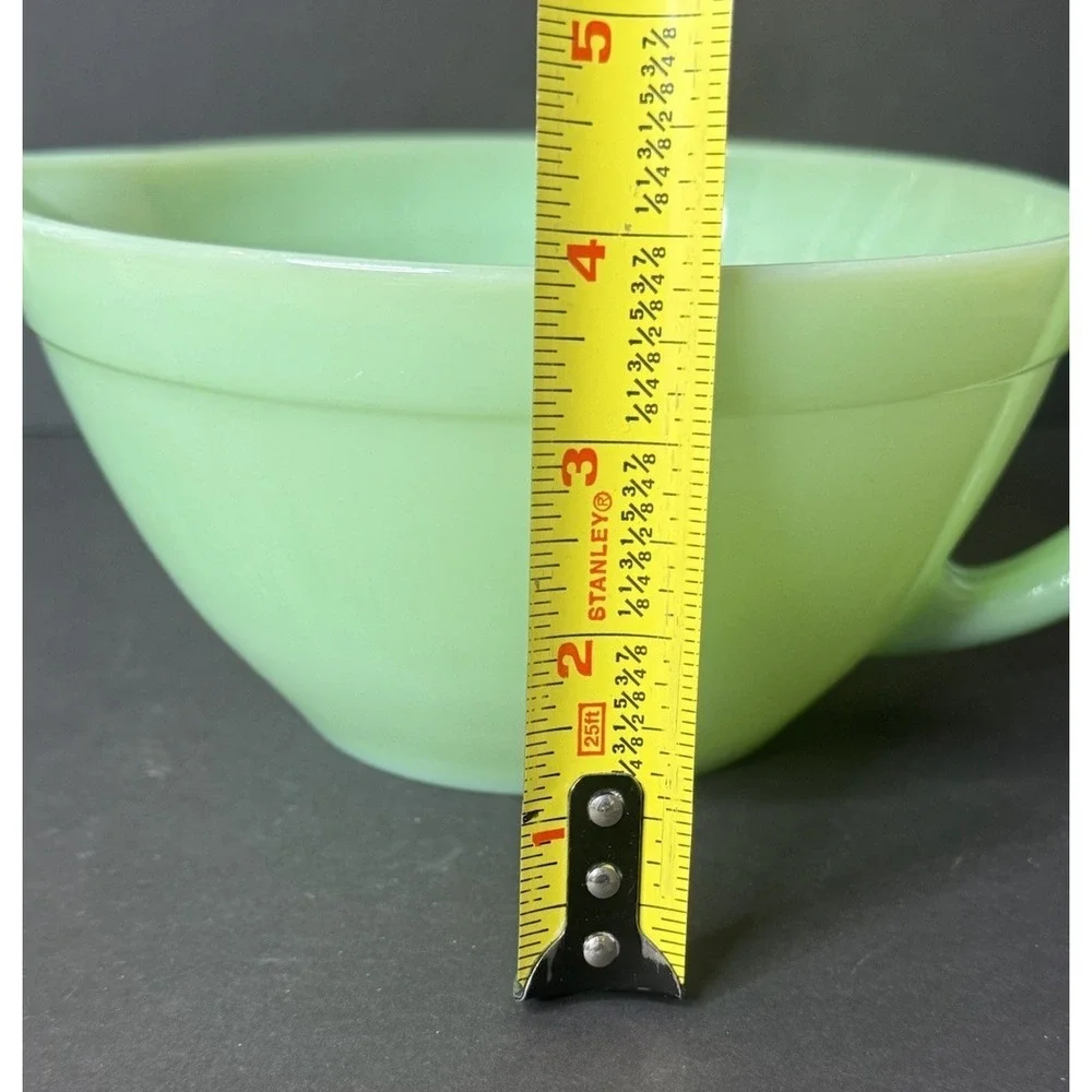 VTG Anchor Hocking Fire King Jadeite Ovenware Mixing Bowl Handle Pour Spout EUC