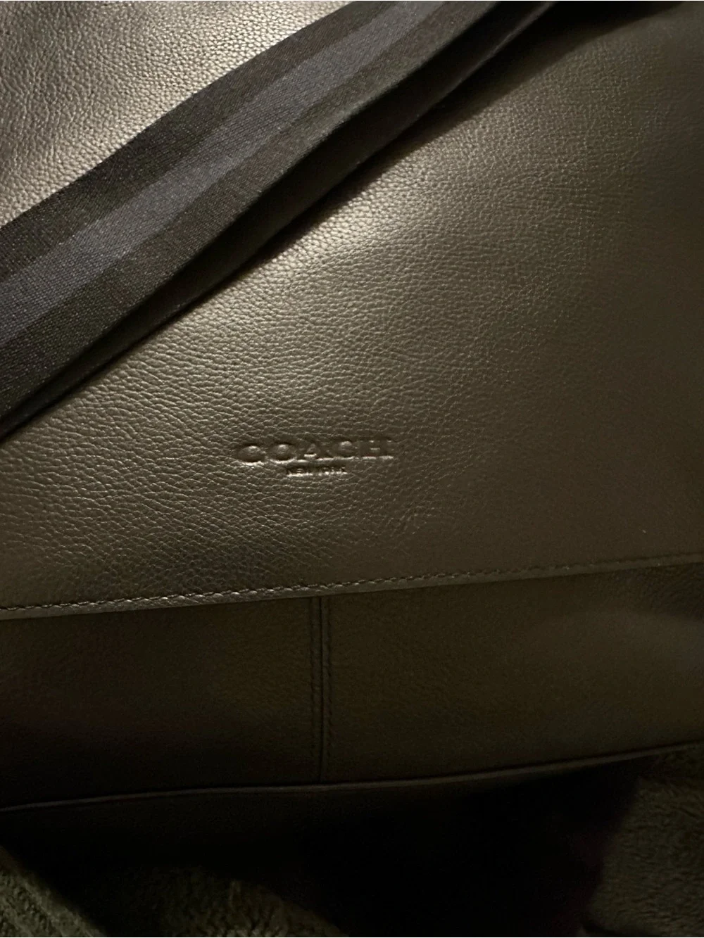 Coach nwt shoulder