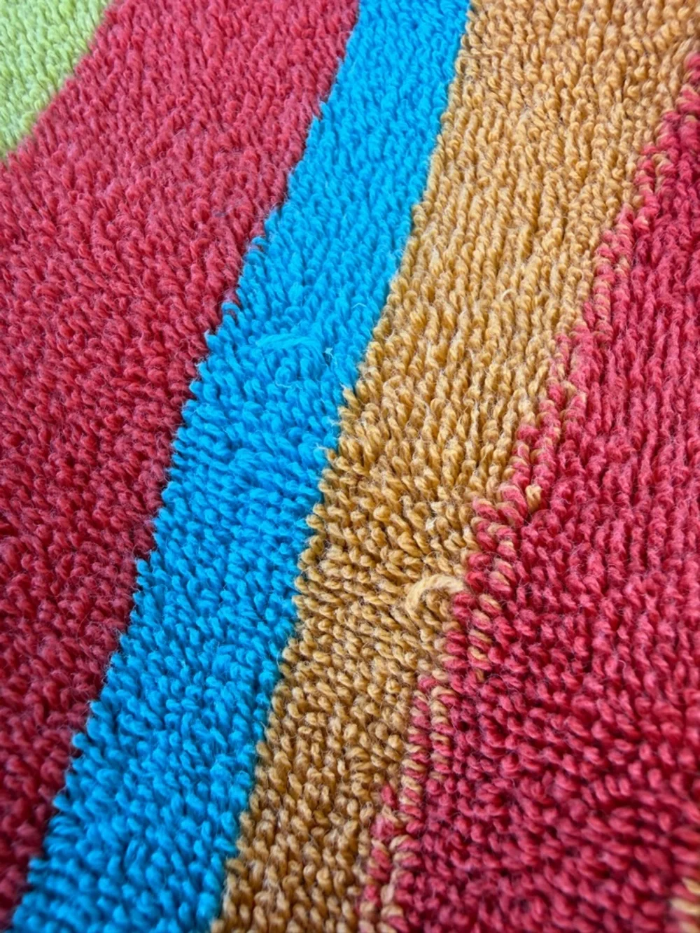 The Painted Beach vtg painted