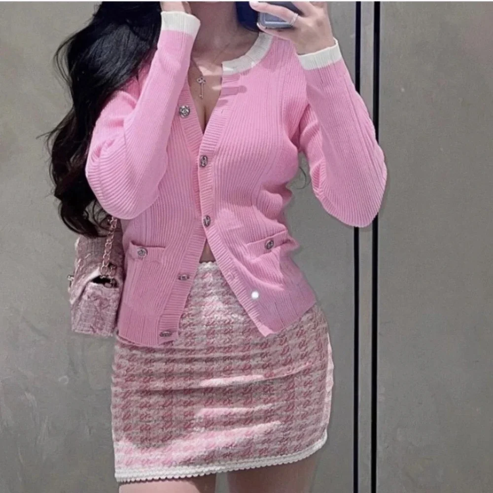 23P Chanel Pink Ribbed Knit CC Logo Button Cardigan Size 40
