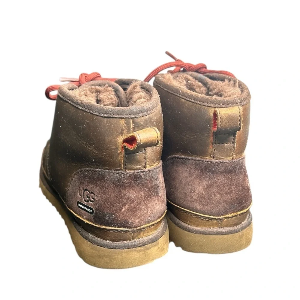 UGG original some laces