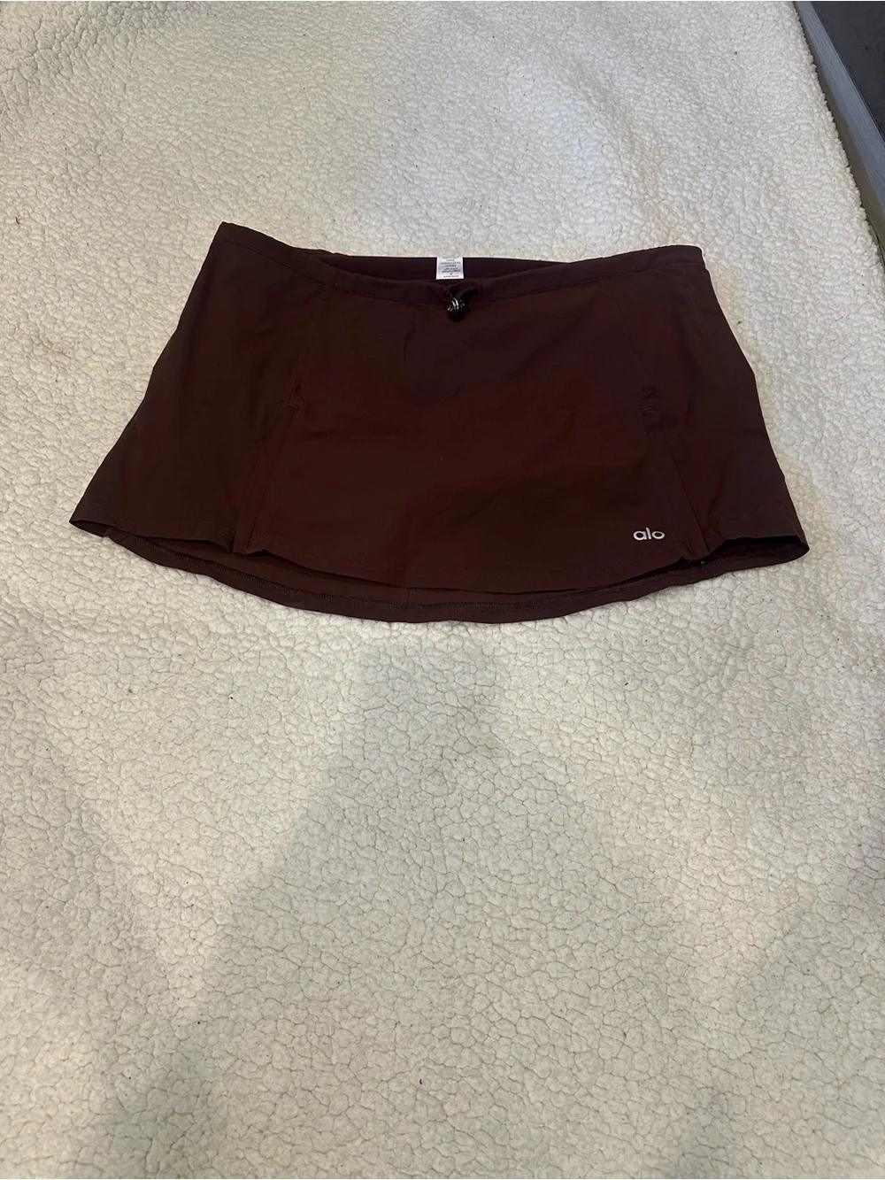 ALO Yoga Women's Mini Skirt in Dark Maroon