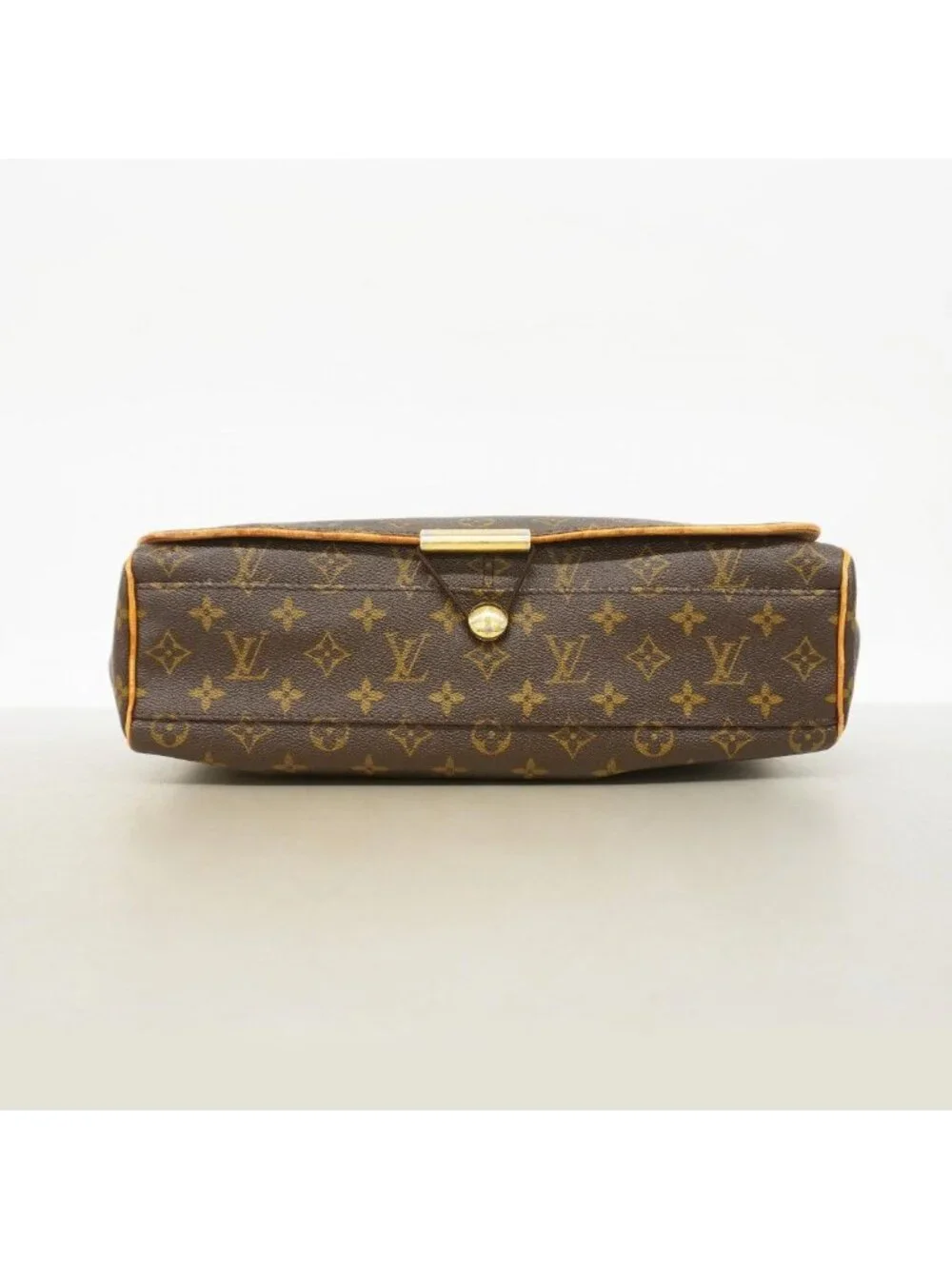 Louis Vuitton adjustable closure throughout