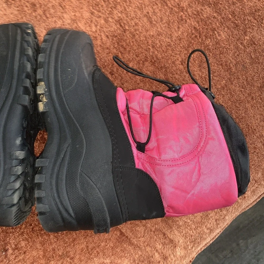 Tamarack‎ Kids Size 4 Pink Black Snow Boots Skiing Hike Snowboard Cold