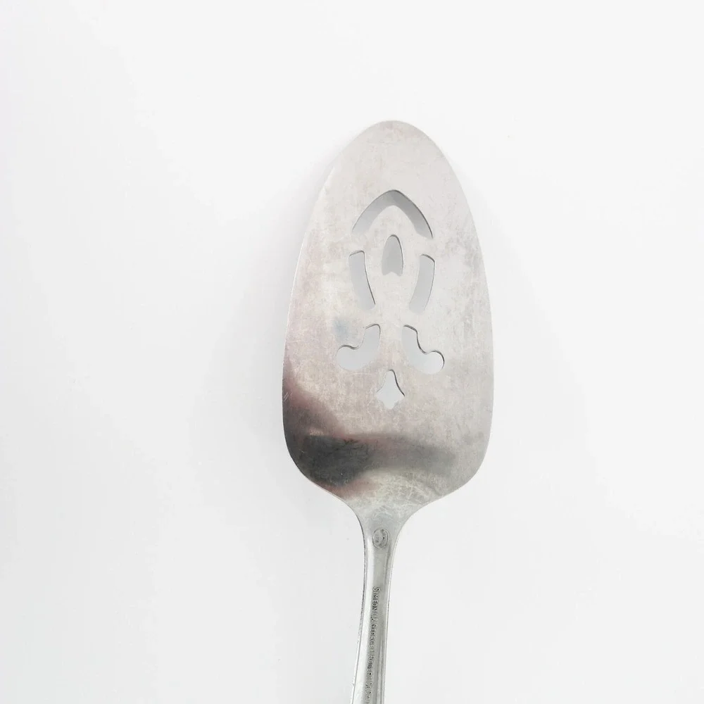 Oneida Ltd Simeon L‎ & George H Rogers stainless Sunrise Cake Pie Server OHS49
