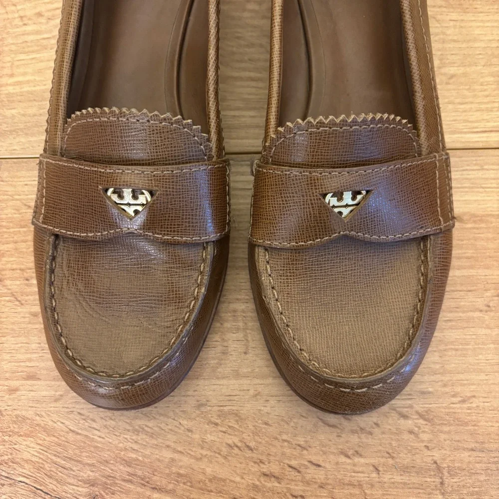 Tory Burch excellent pre