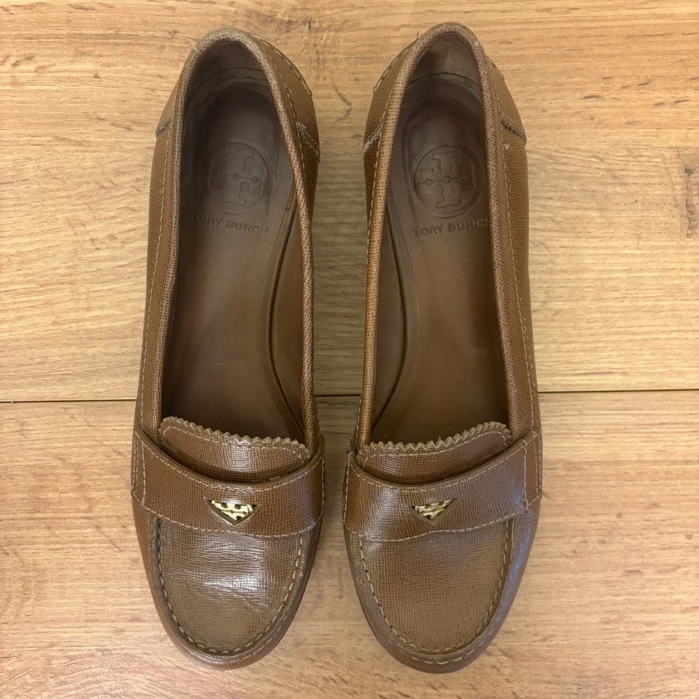 Tory Burch excellent pre