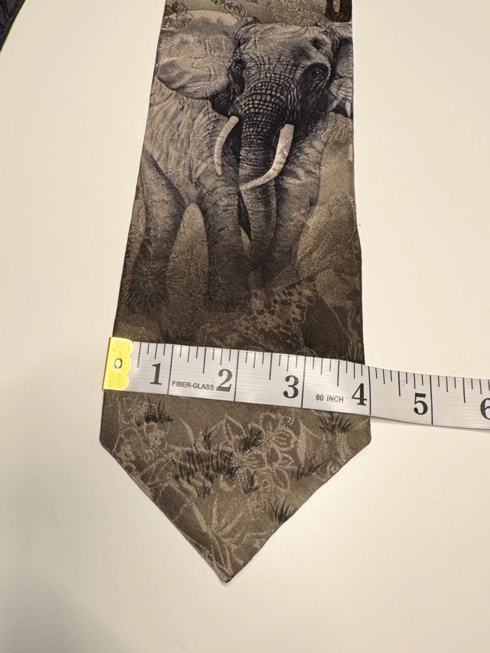 Wembley graphic elephant