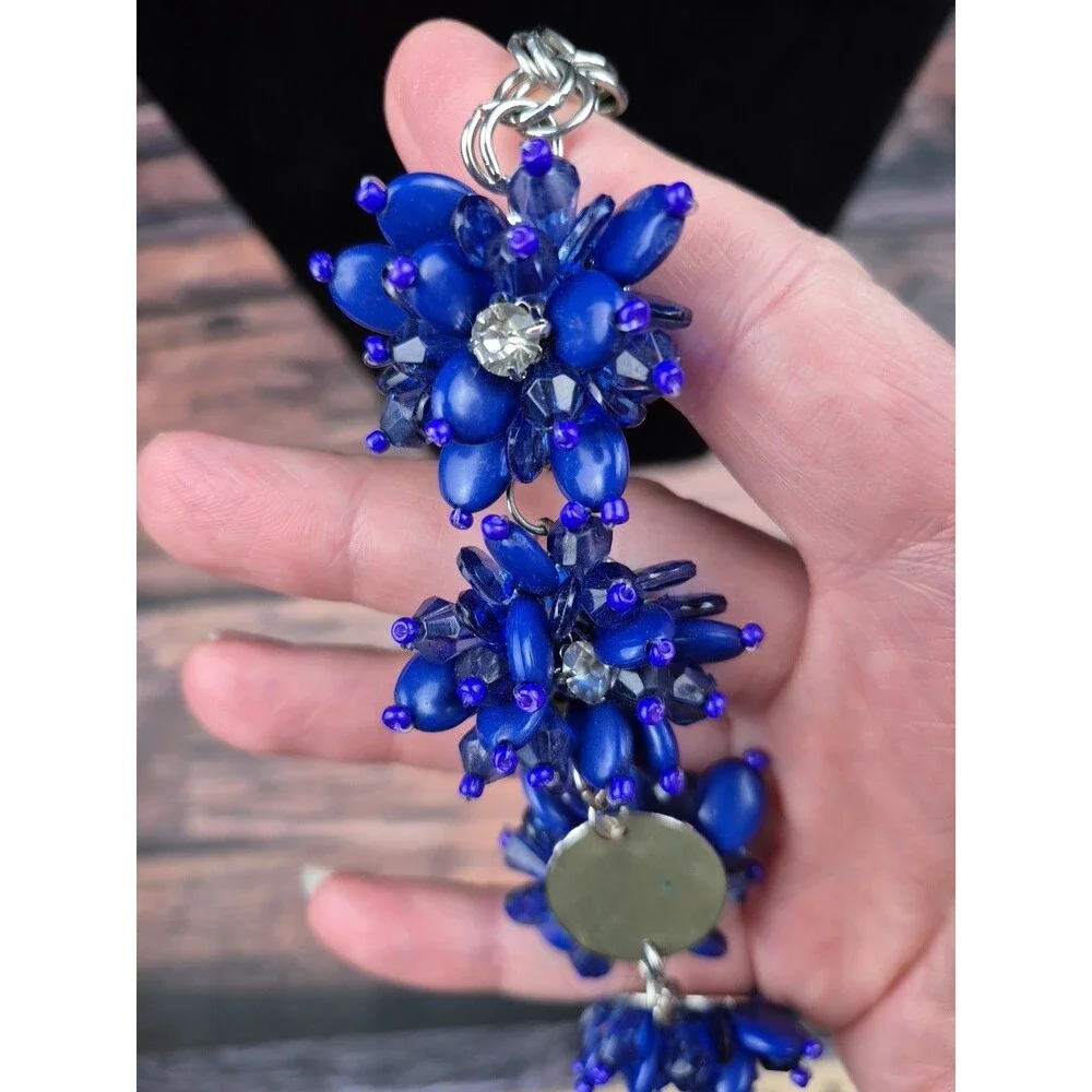 Vtg Lucite Flower Cluster Necklace Blue Crystal Silver Tone‎ 17–19