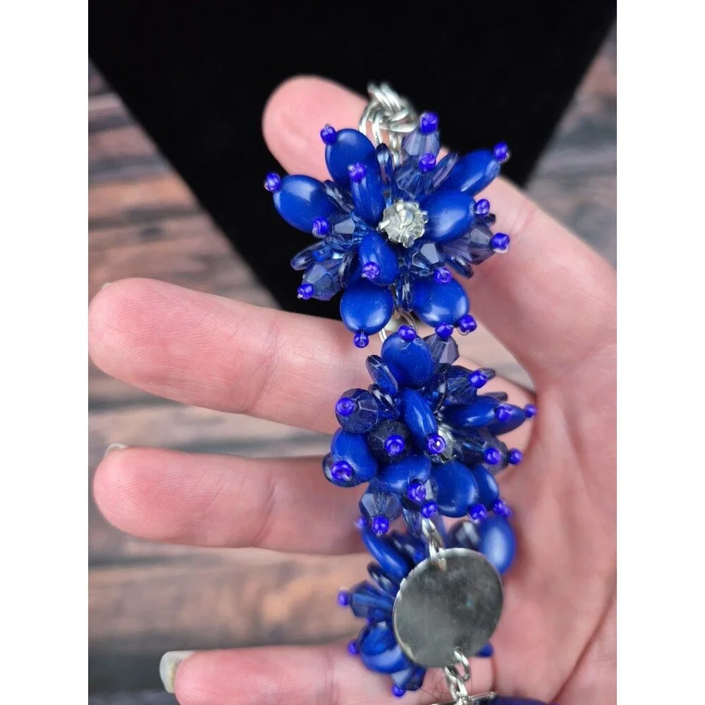 Vtg Lucite Flower Cluster Necklace Blue Crystal Silver Tone‎ 17–19
