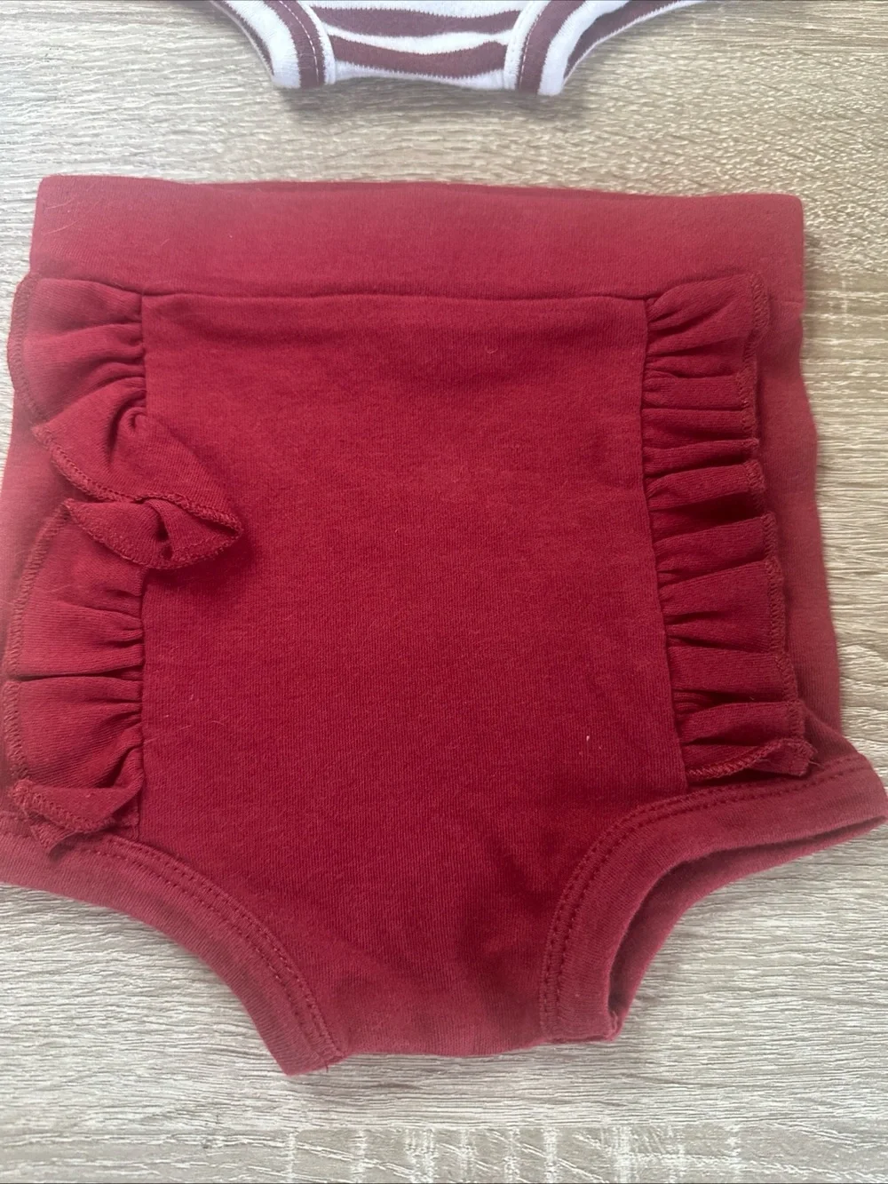 Kate Quinn Retro Ruffle Bloomers Bundle Size6-12 Mnths Burgandy & Striped Burg