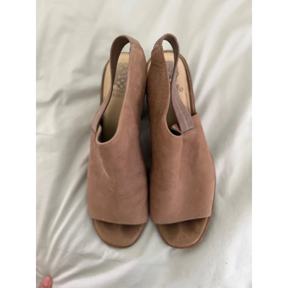 Vince Camuto vince camuto