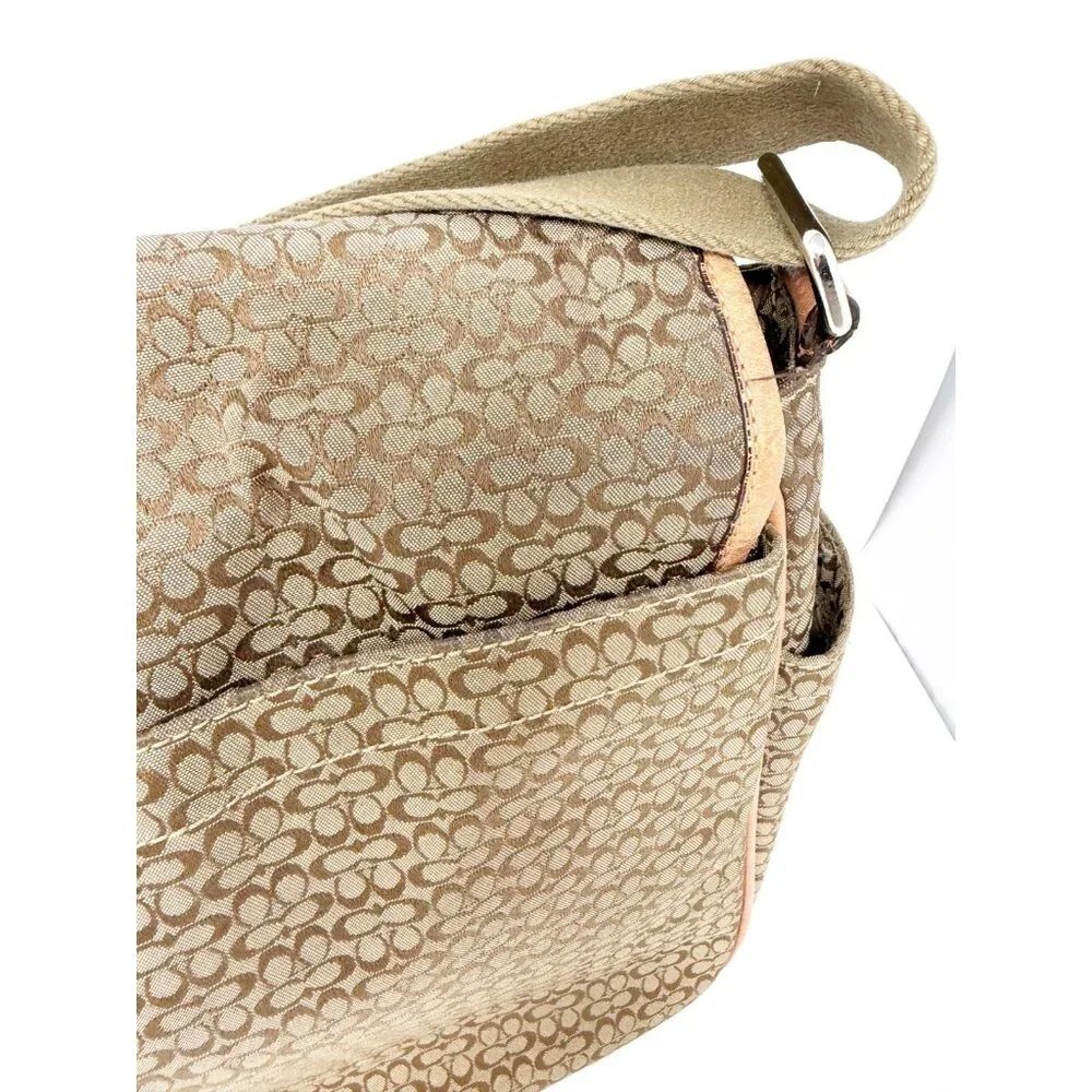 Coach pre owned