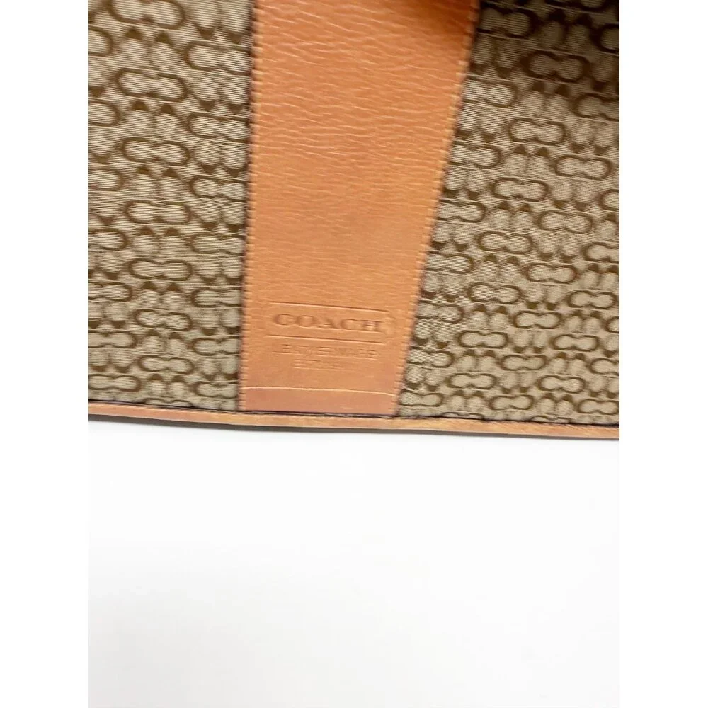 Coach pre owned