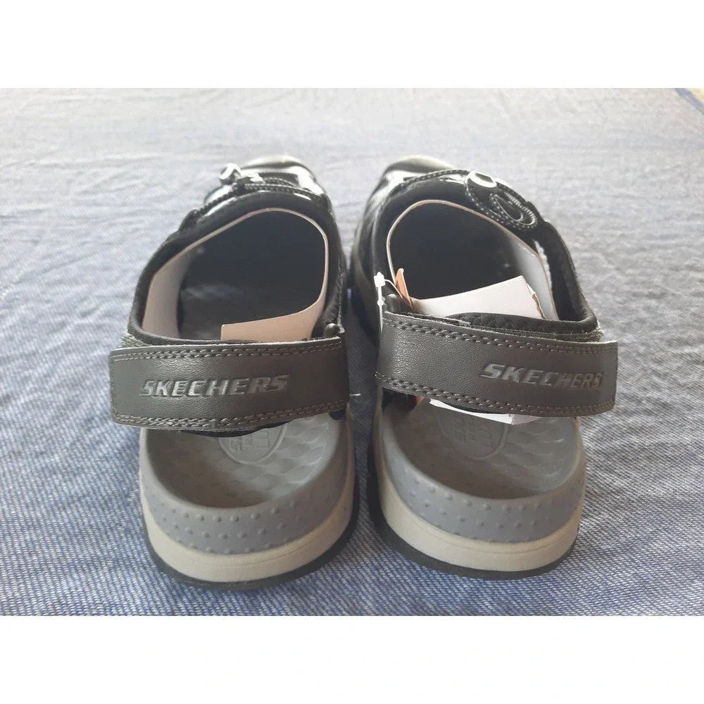 Skechers relaxed fit