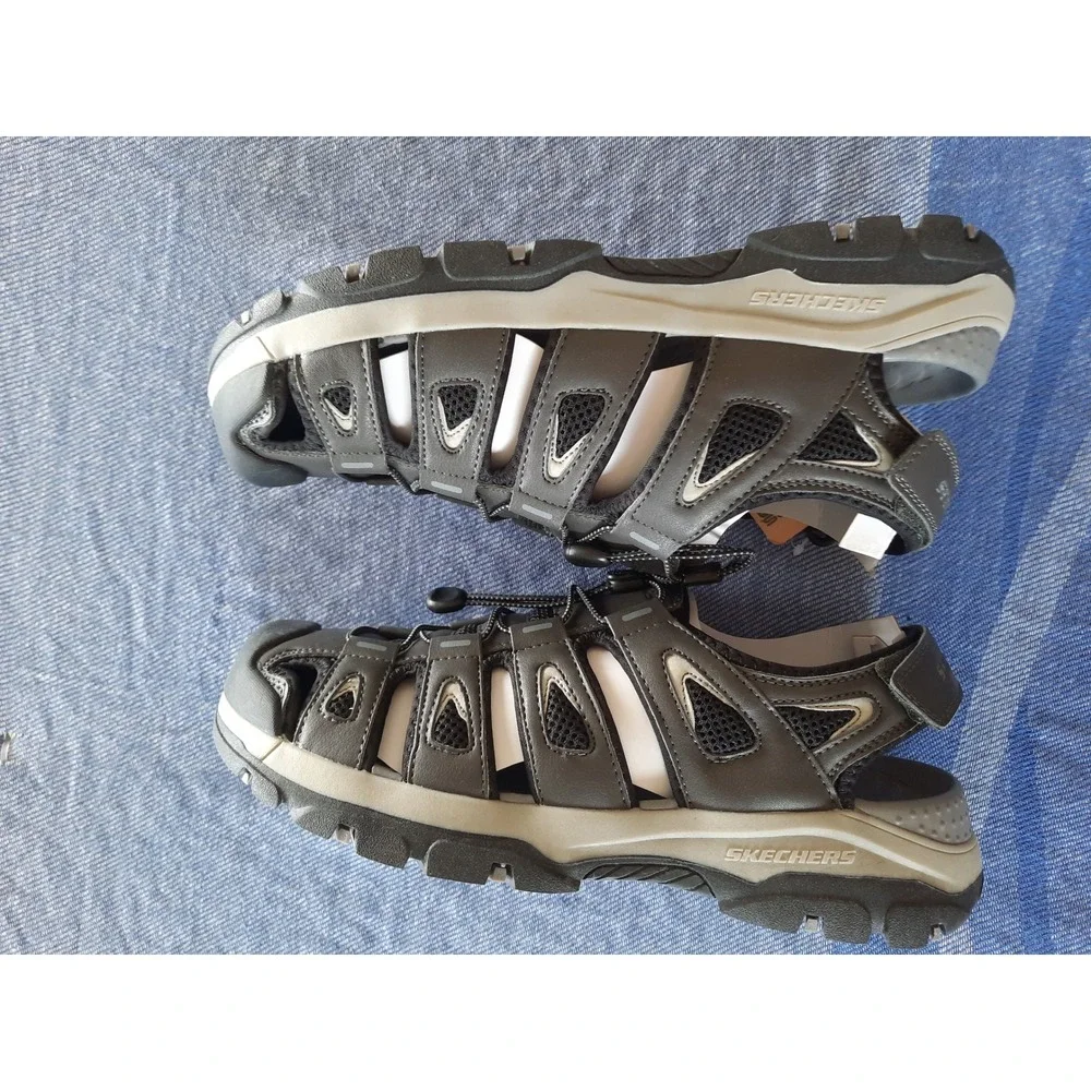 Skechers relaxed fit