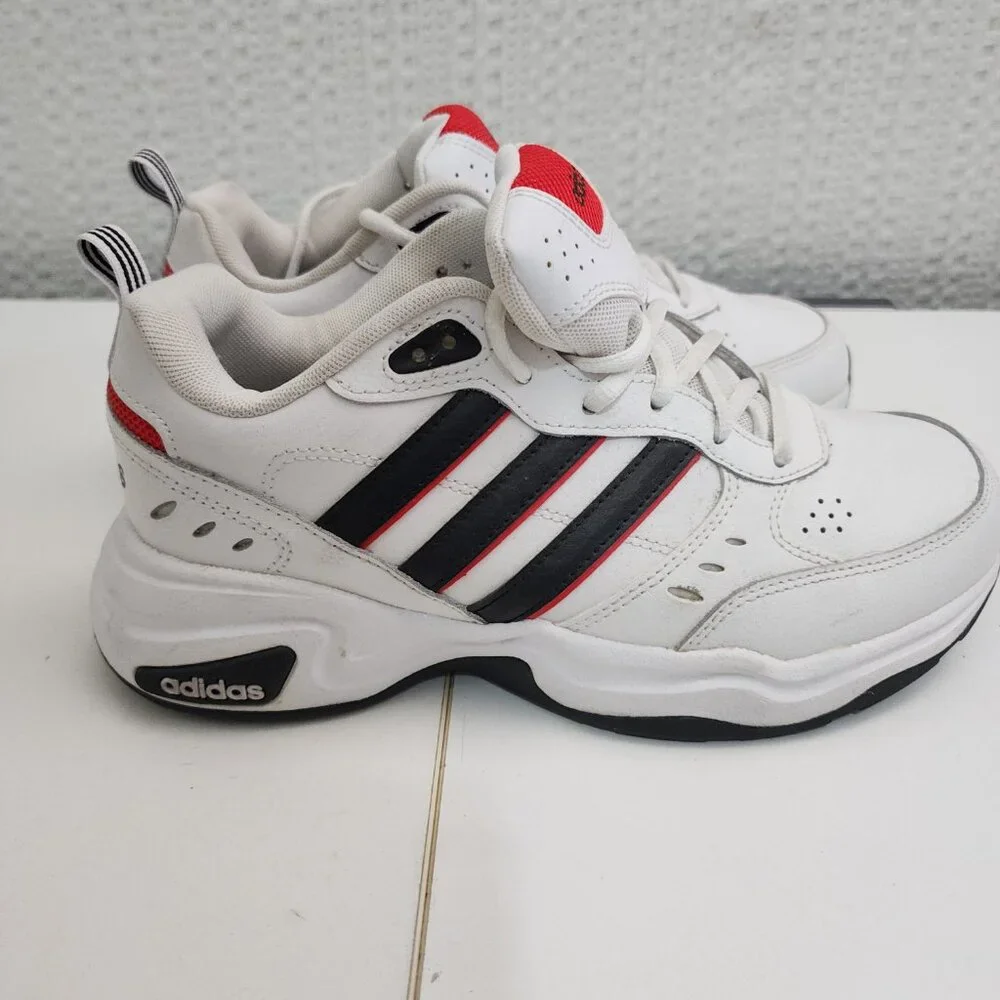 adidas men white