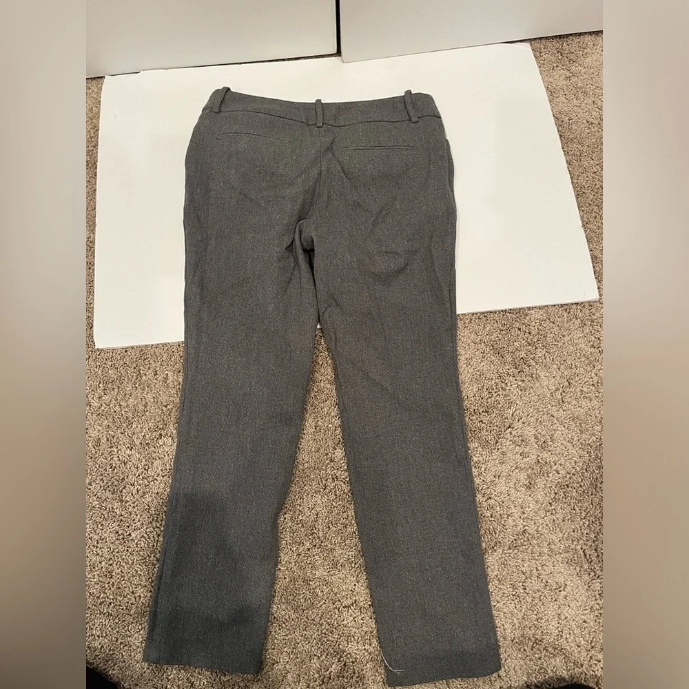 A New Day Pants Womens 6 Grey Stretch Elastizado Elastic Casual Zipper New