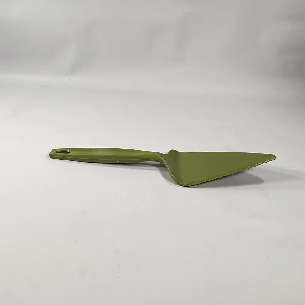 Foley avocado green