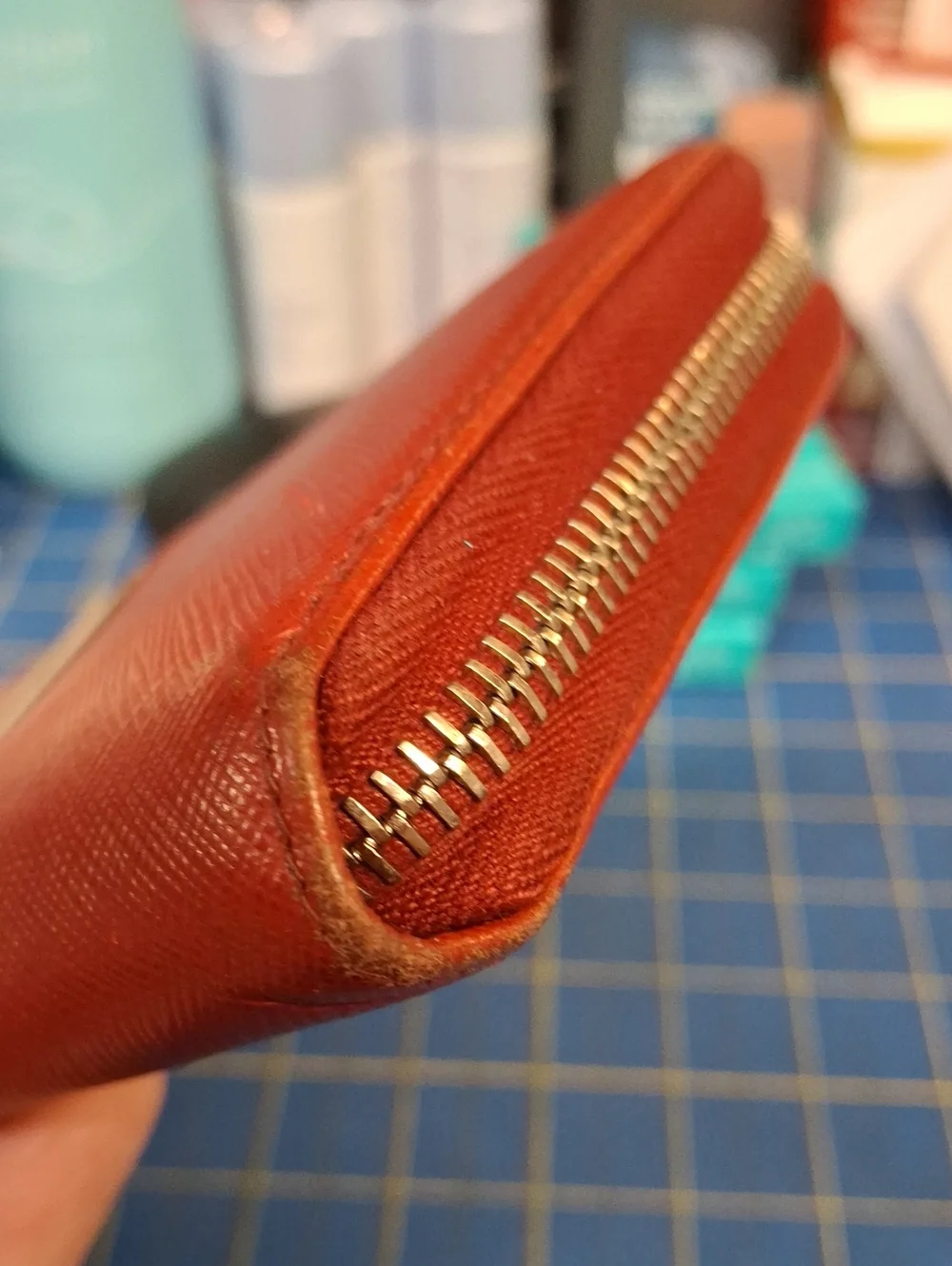 Prada width 75