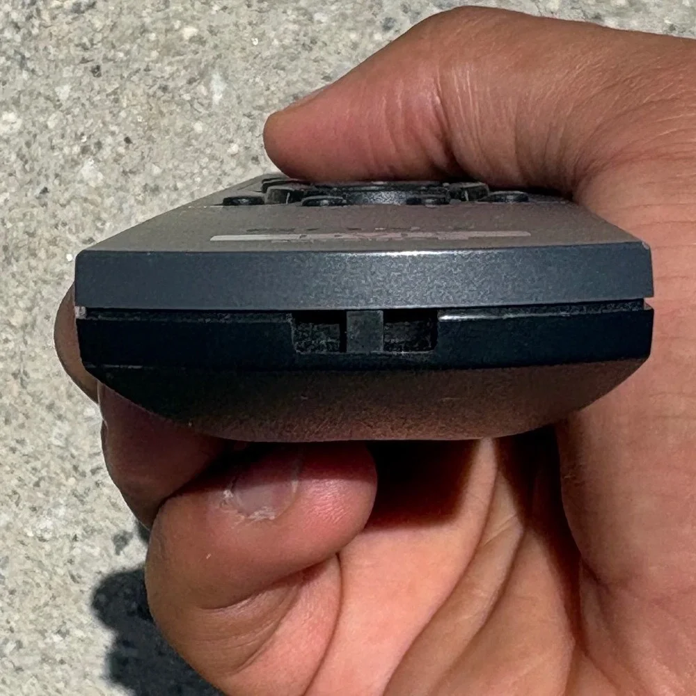 Sony rmt d165a