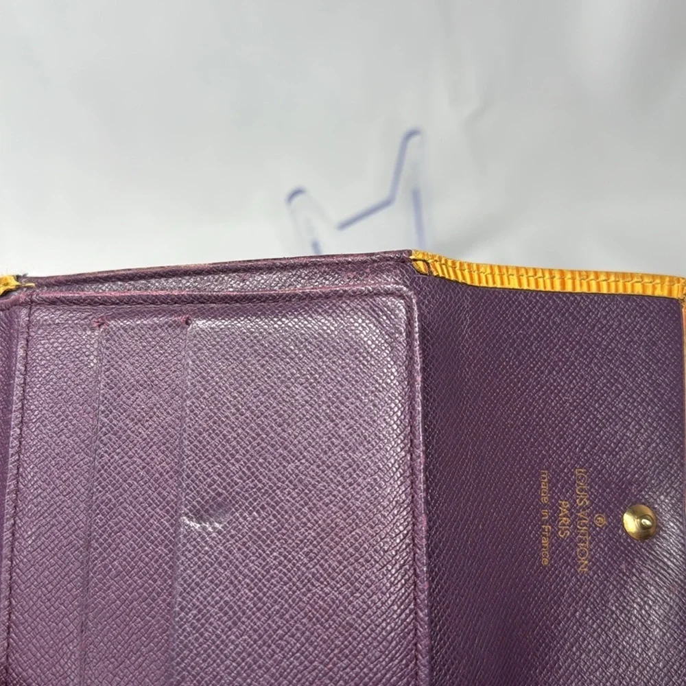 Louis Vuitton pre owned