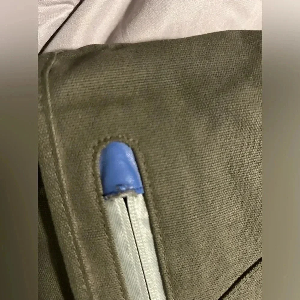 Gently Used GENMOD Gray Canvas Bag
