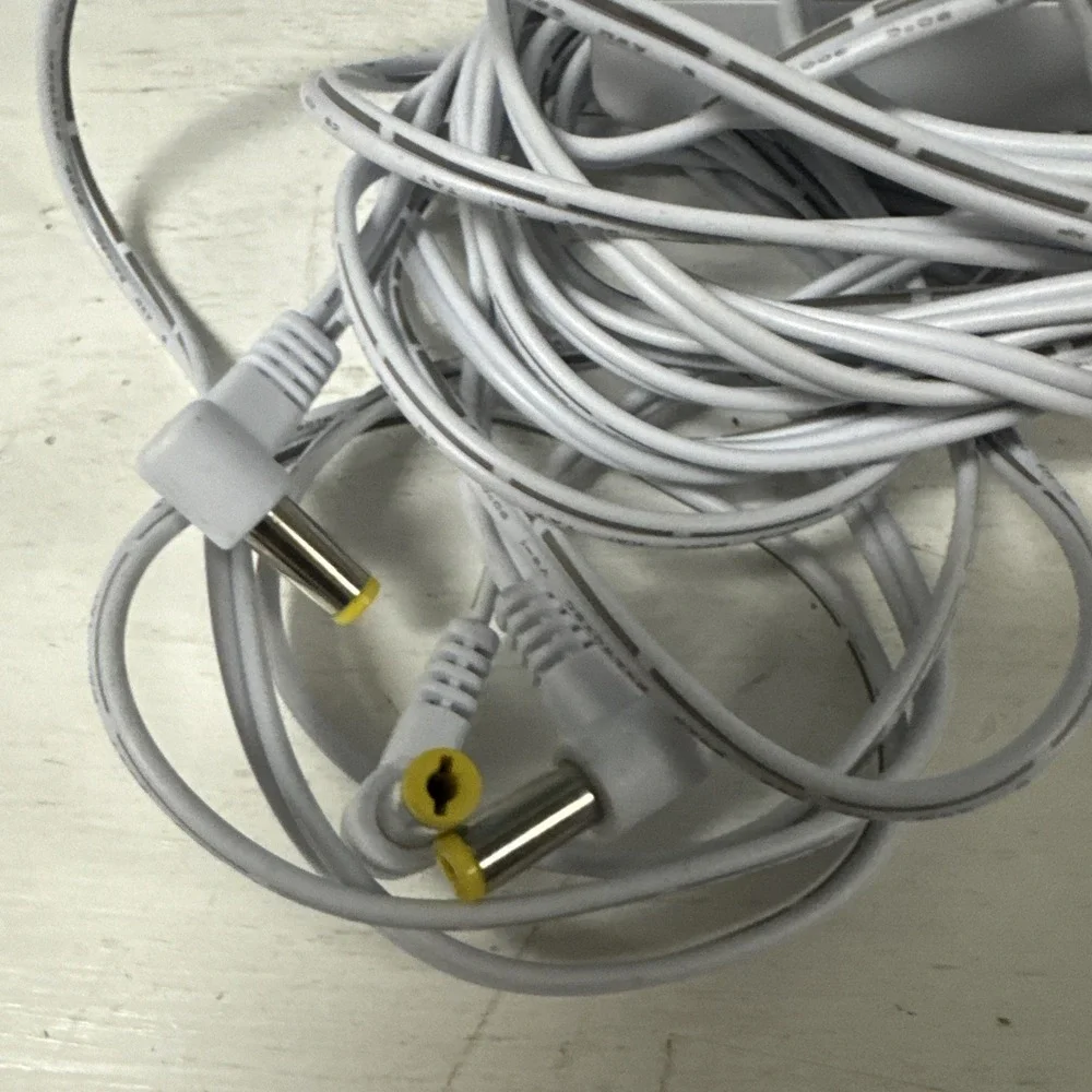Lemax Village Switching Mode Power‎ Adapter White 3 Plug SXE0451000G W045PUL