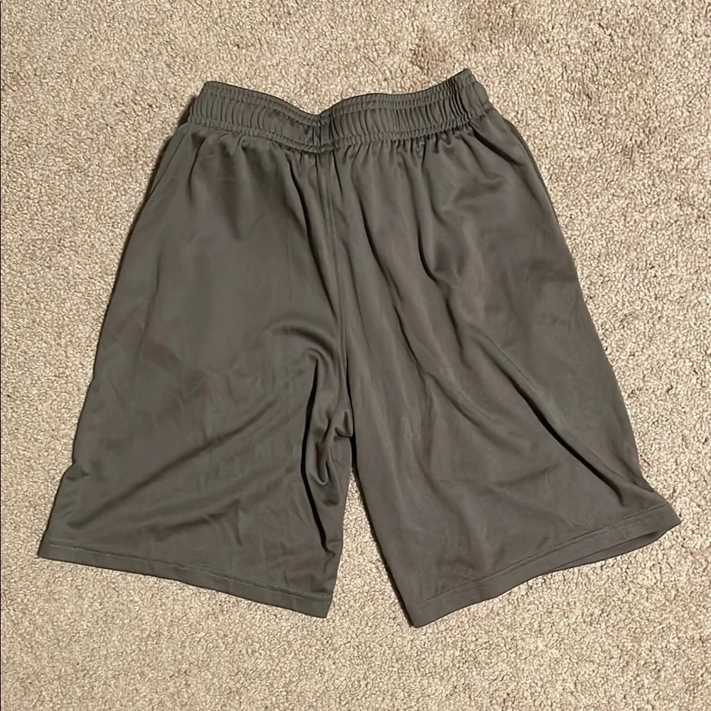 Under Armour free home gently