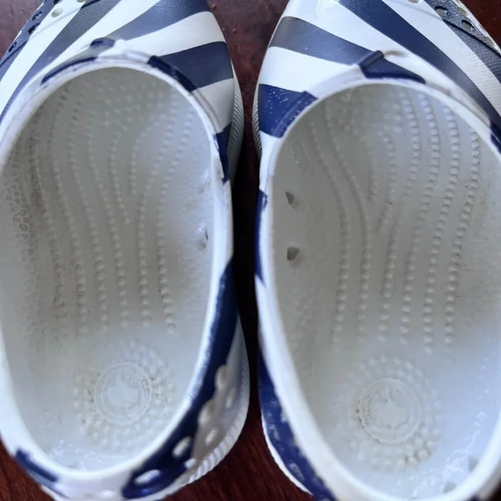 Native blue white