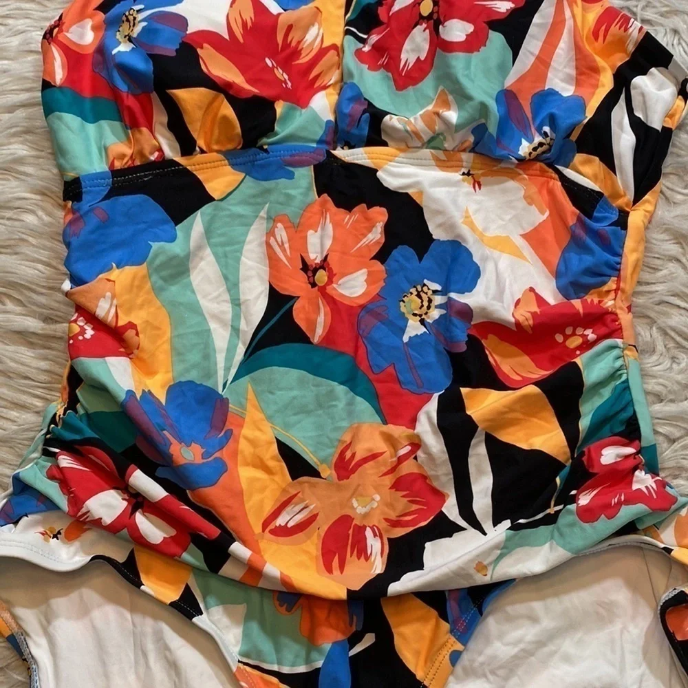 Anne Cole new floral anne