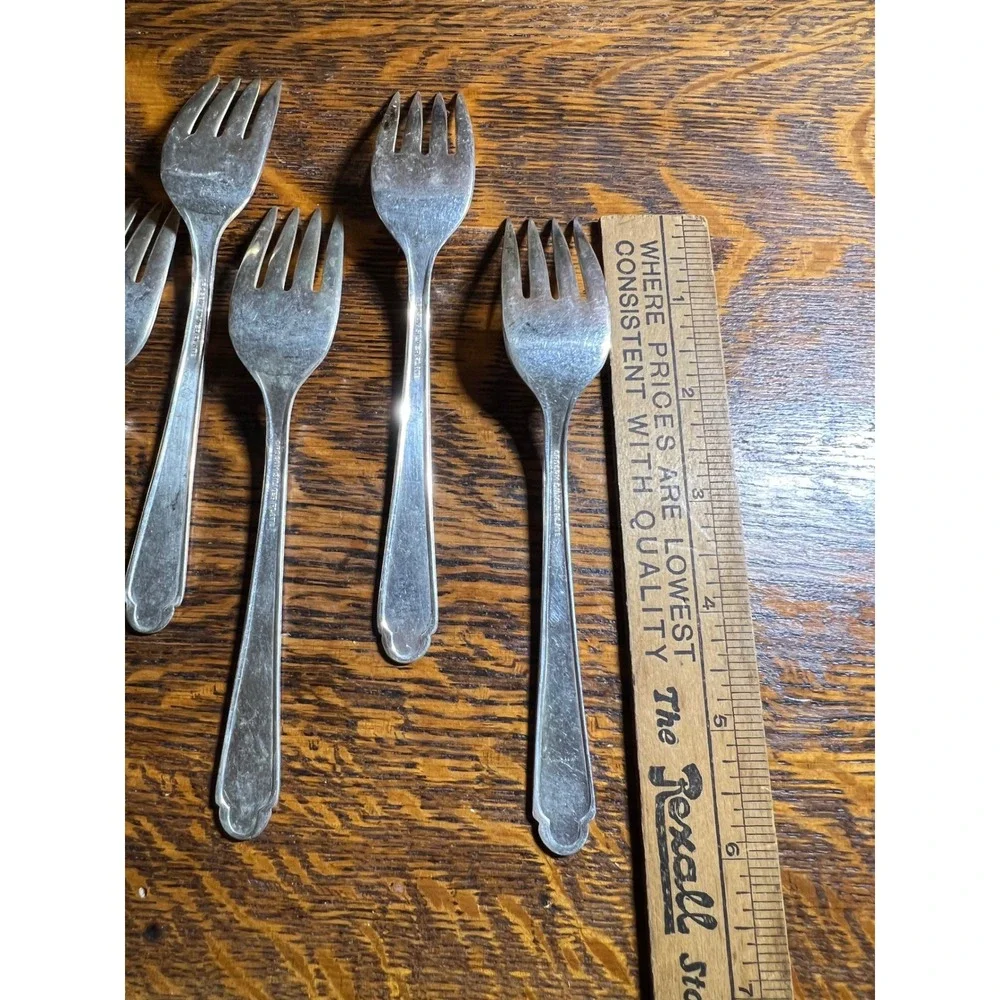 Vintage Crosby Silver Plate Salad Forks Set of 10 Floral Pattern 6