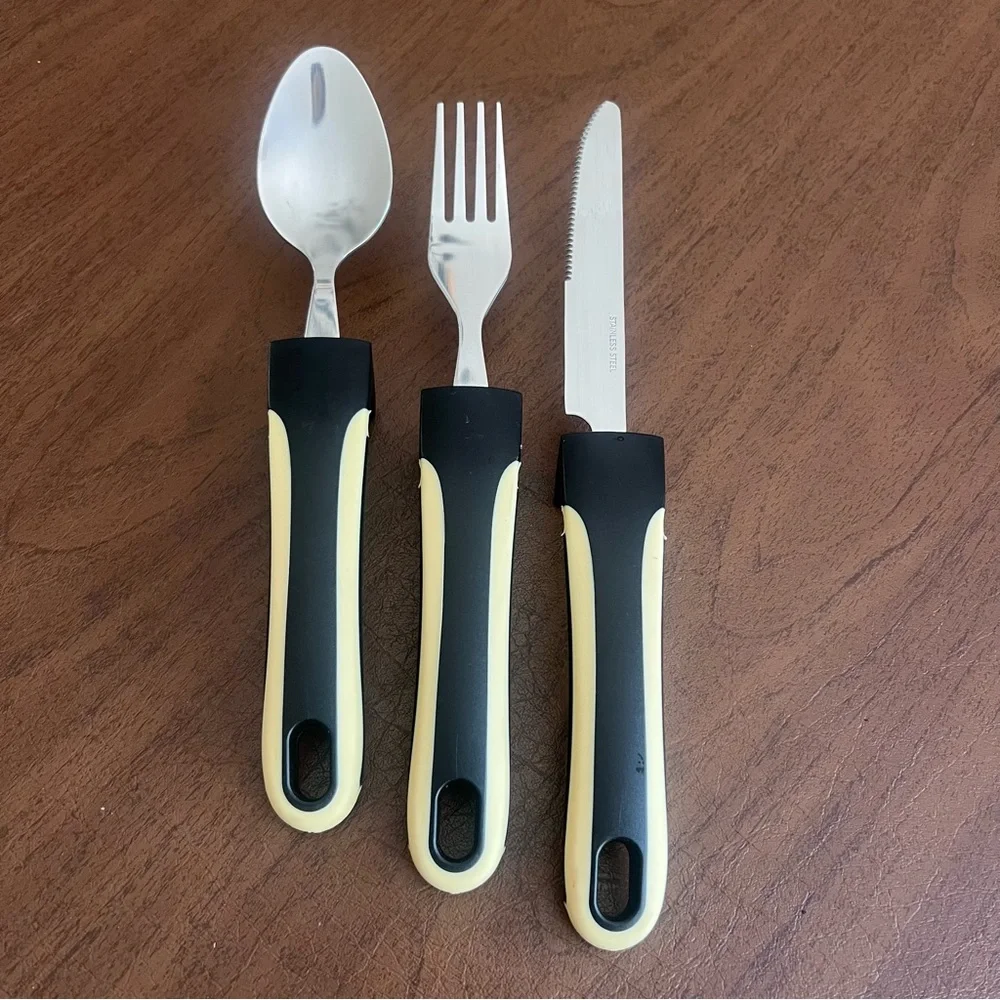 UrbanRed weighted utensils Black and Cream Flatware Set 3 pieces for tremors