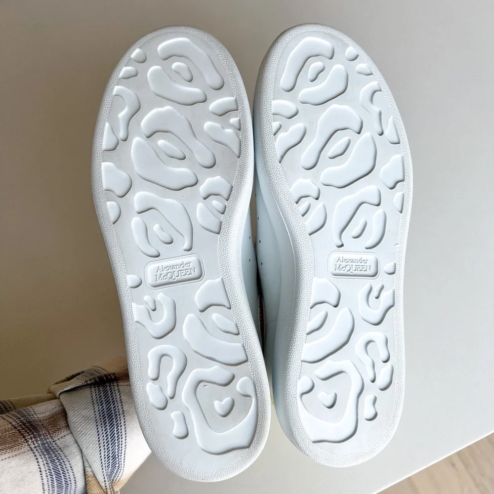 Alexander McQueen alexander mcqueen