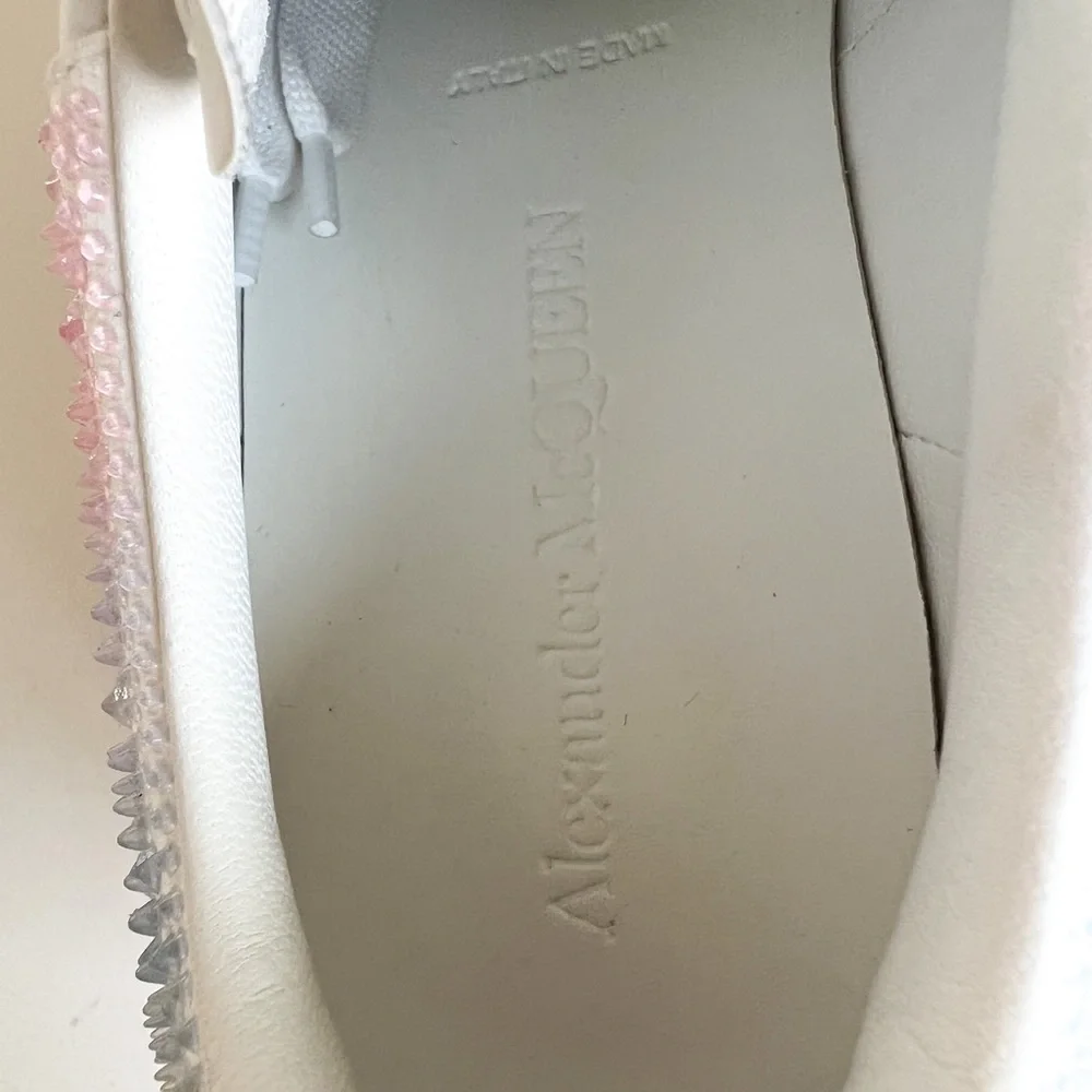 Alexander McQueen alexander mcqueen