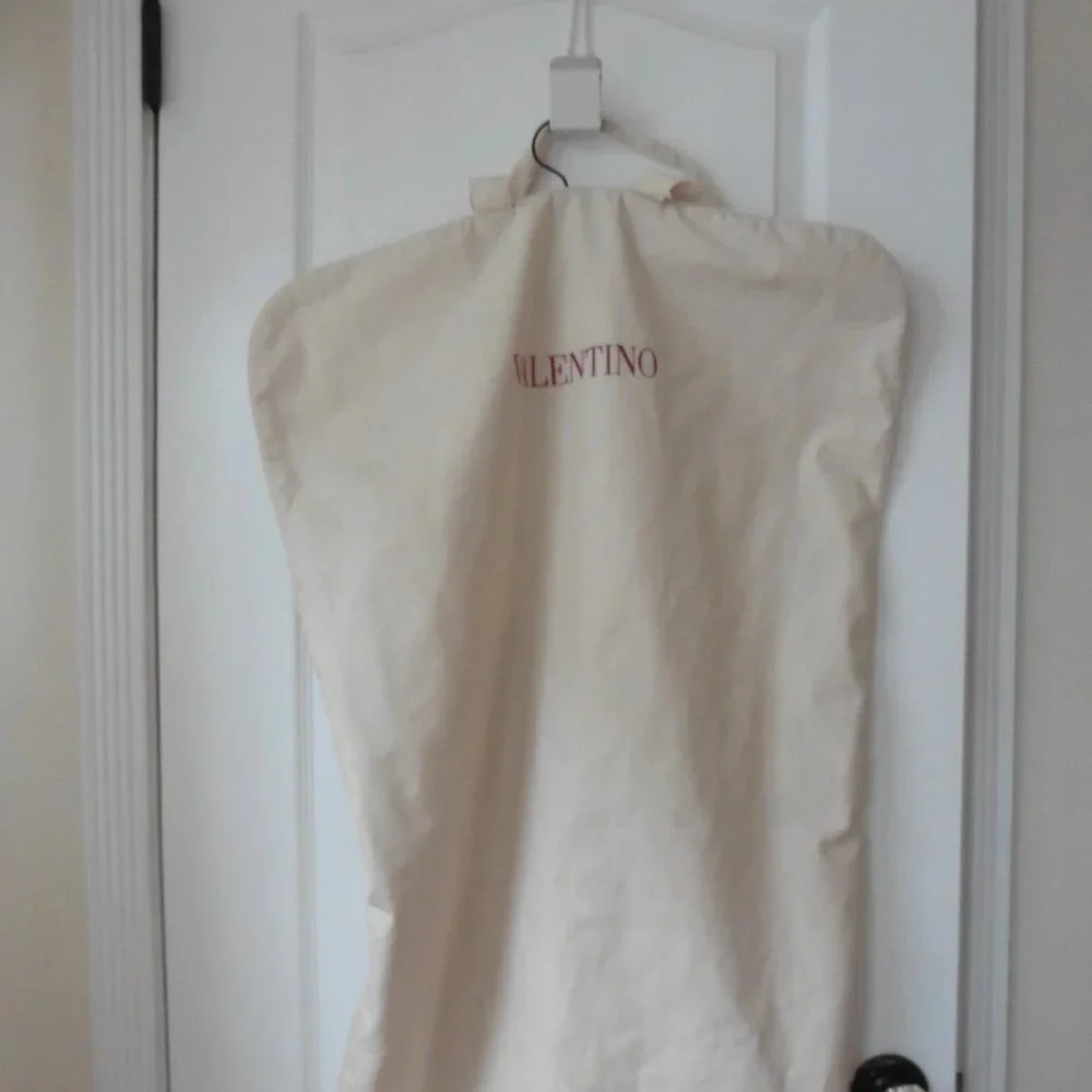 Valentino no hanger