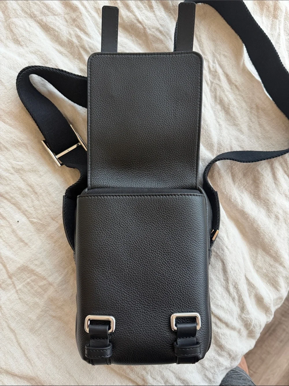 Loewe sleek black