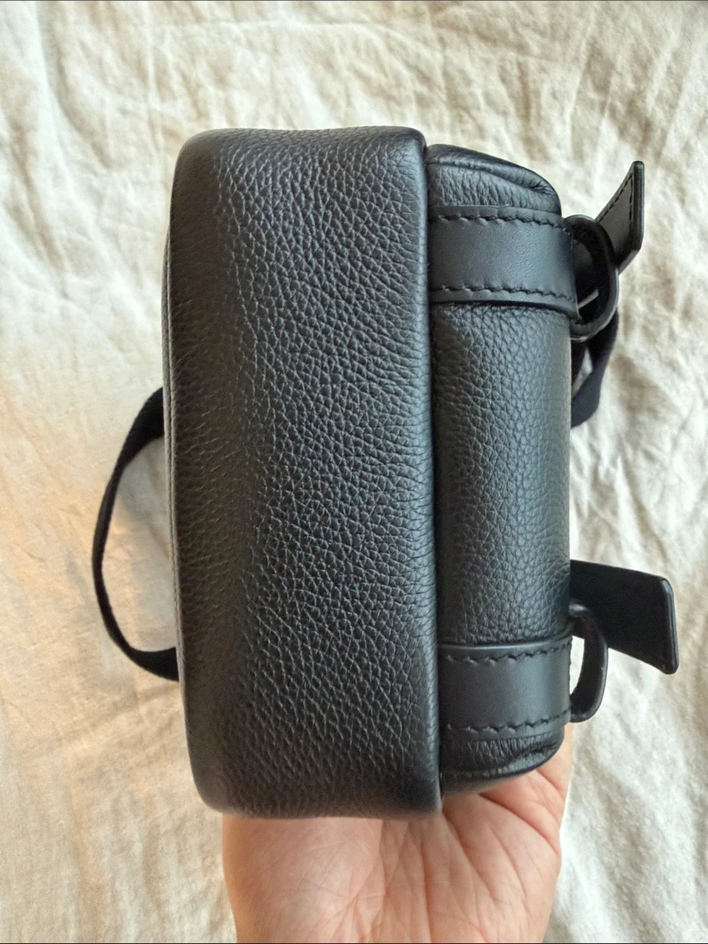 Loewe sleek black