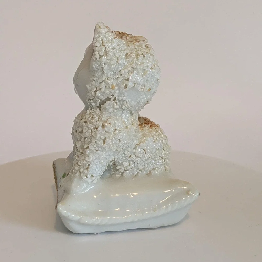 N/A vintage ceramic