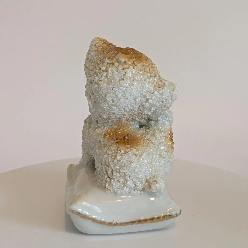 N/A vintage ceramic