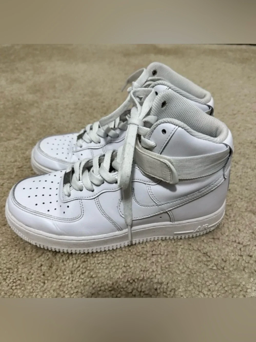 Nike Air Force 1 High '07 Men's Hightop Sneakers Shoe Size 7.5 VGUC‎