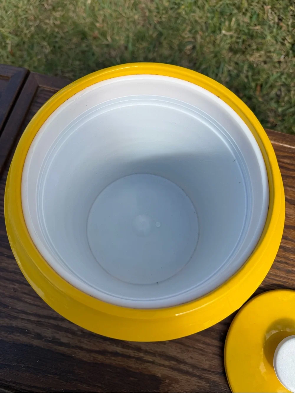 Vintage 1970’s Vibrant Yellow Ice Bucket Bar